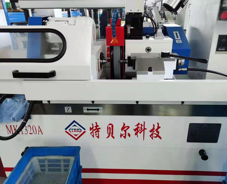 兩臺(tái)MK1320CNC-500A交付客戶使用